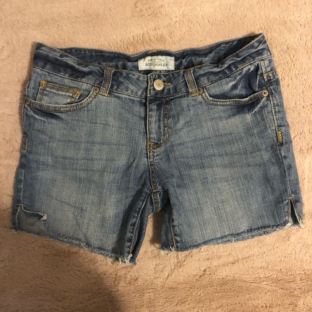 Cut off shorts